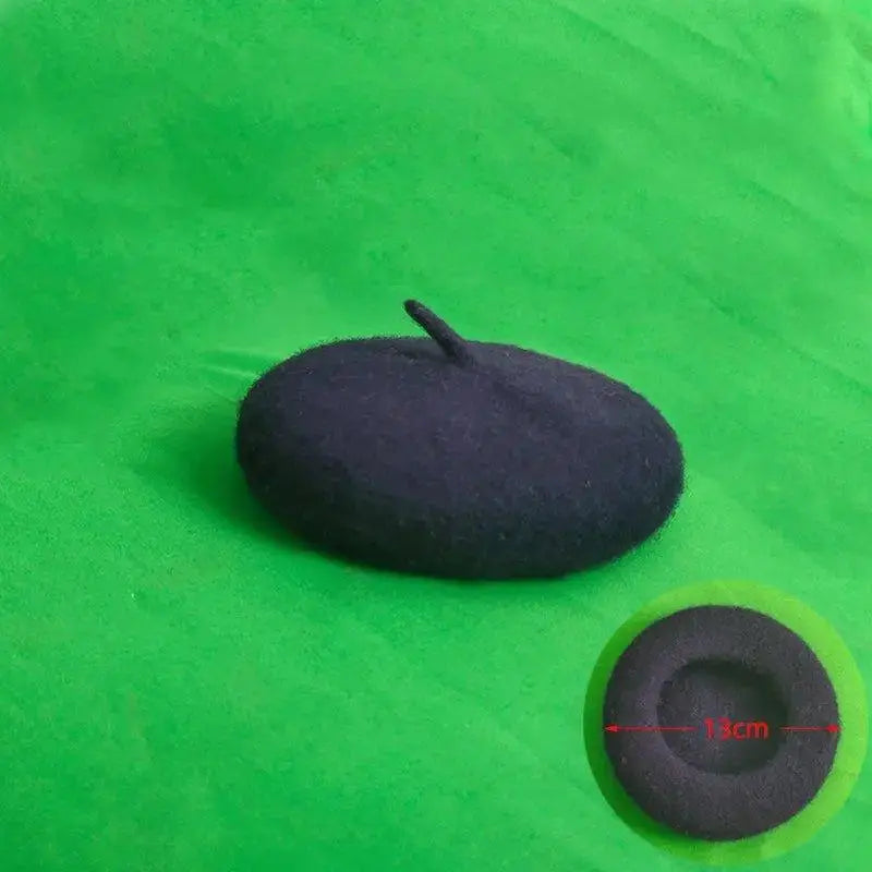 Fashionable Beret for Cats-2